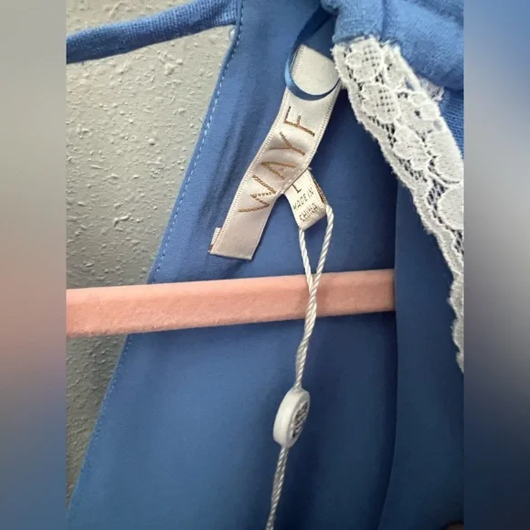 WAYF Pippa Lace Detail Linen Blend Top Size Large New - Picture 7 of 9